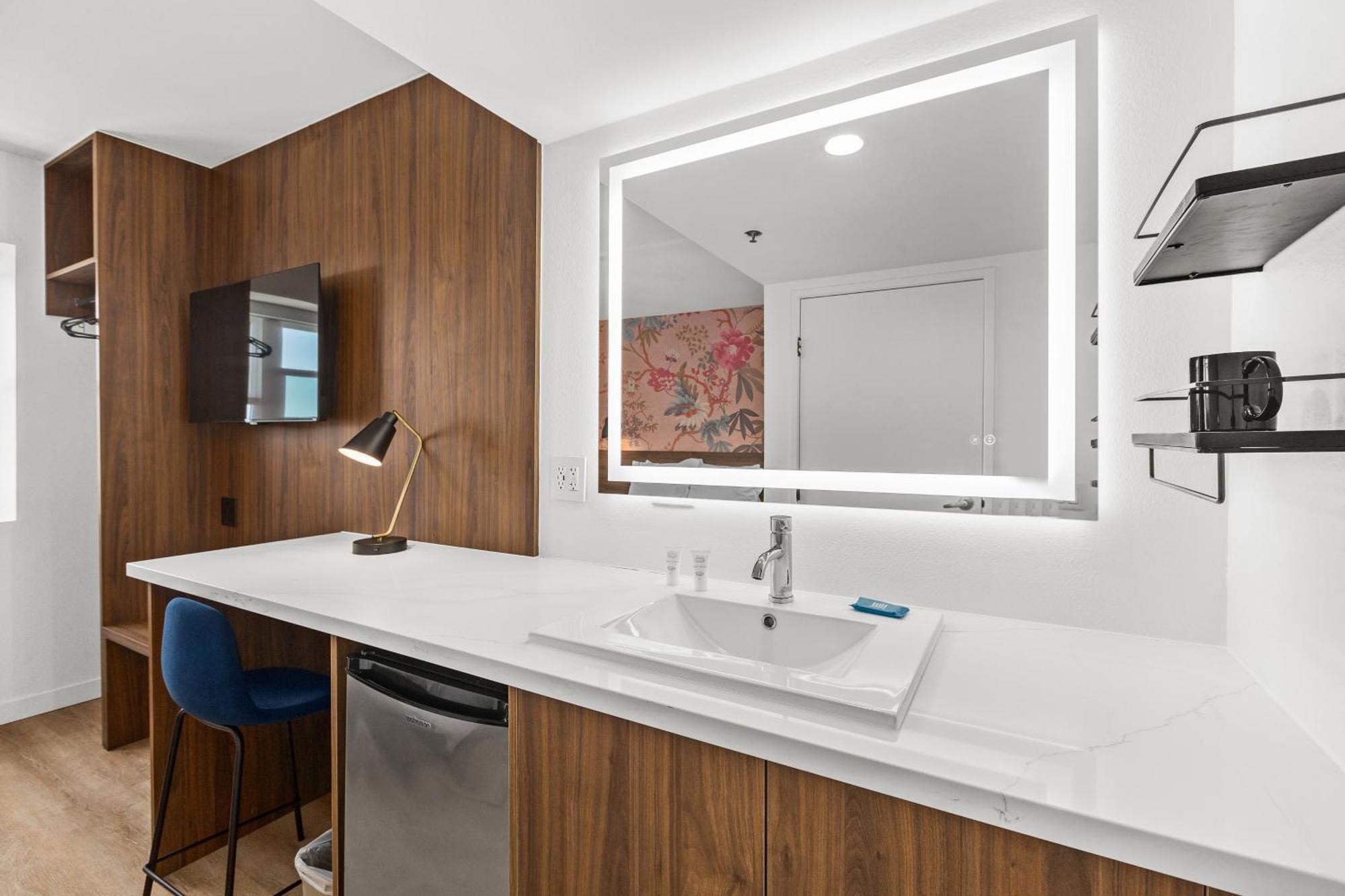Uptown Inn - Limited Service Apart-Hotel San Diego Exteriör bild
